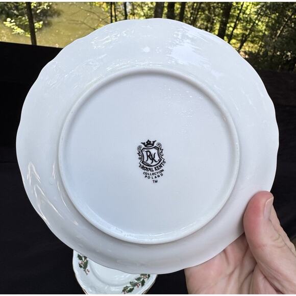 Vintage Royal Kent Christmas Holiday Holly Poland 6 3/4” Bread Plate Set Of 8 - Picture 4 of 8